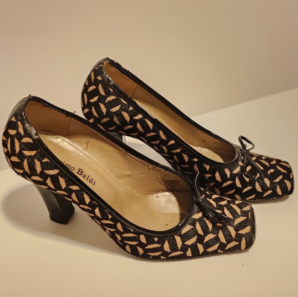 Elegant Black and Tan Heels by Primo Baldi